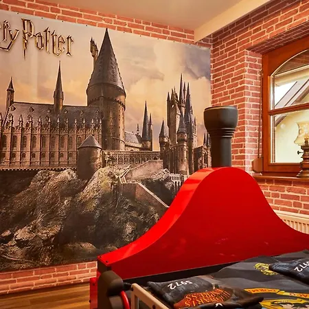 Magic Apartment
